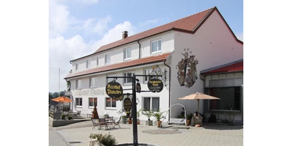 Mountainbike Urlaub - Massagen - Riedhausen - Paradies, Terrasse - Adam & Eva Gasthof Paradies in Vogt mit Hotel und Paradiesfestsaal