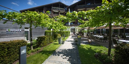 Mountainbike Urlaub - Parkplatz: gebührenpflichtig beim Hotel - Fischen im Allgäu - Außenansicht  - Lindner Parkhotel & Spa 