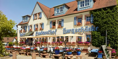 Mountainbike Urlaub - Hotel-Schwerpunkt: Mountainbike & Wandern - Hirschthal (Südwestpfalz) - die Frontansicht des Hotels - Burgschänke Hotel und Restaurant