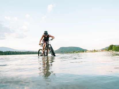 Mountainbike Urlaub - Bikeverleih beim Hotel: E-Mountainbikes - Wullroß - MTB-Urlaub am Faaker See - Ferienwohnungen und Seebungalows am Faaker See - Karglhof OG