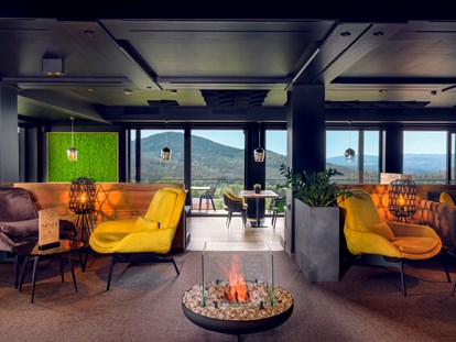 Mountainbike Urlaub - Garten - Hotelbar/Lounge - natura Hotel Bodenmais