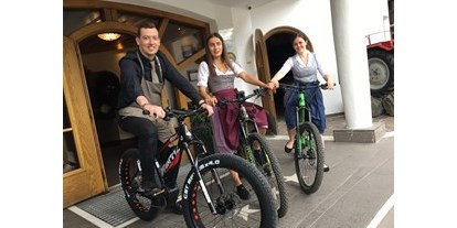 Mountainbike Urlaub - organisierter Transport zu Touren - ... wir vom Naudererhof-Team sind leidenschaftliche Biker! - Alpin ART & SPA Hotel Naudererhof