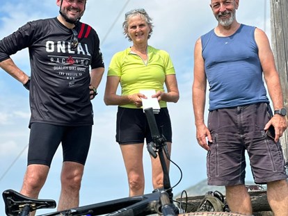 Mountainbike Urlaub - Bikeverleih beim Hotel: Zubehör - Fischen im Allgäu - Geführte Biketour mit Chef Christian - Alpen Hotel Post
