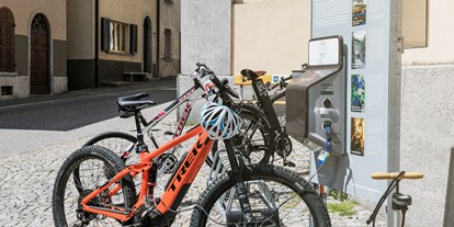 Mountainbike Urlaub - Hotel-Schwerpunkt: Mountainbike & Klettern - Fiesch (Bellwald, Fiesch) - Bed&bike/Osteria Tremola San Gottardo