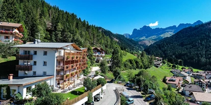 Mountainbike Urlaub - Servicestation - Corvara - Niggl easy Mounthotel mit Panoramaweitblick - Niggl easygoing Mounthotel