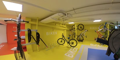 Mountainbike Urlaub - E-Bike Ladestation - Arco - Bike Depot. - Residence Toblini 