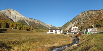 Mountainbike Urlaub - barrierefrei - Graubünden - Ausansicht des Hotels. - Hotel al Rom