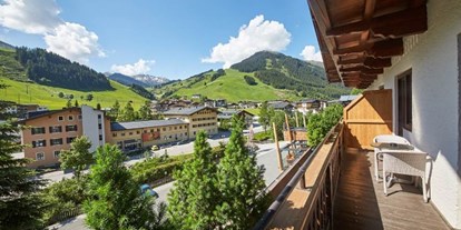 Mountainbike Urlaub - Fahrradraum: versperrbar - Westendorf (Westendorf) - Balkon - THOMSN - Alpine Rock Hotel