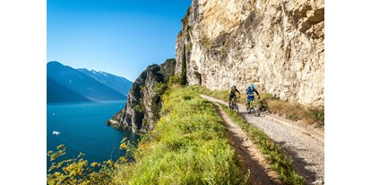 Mountainbike Urlaub - Bikeverleih beim Hotel: Mountainbikes - Ponale - MTB Tour - Hotel Santoni Freelosophy