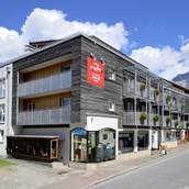 Mountainbike Urlaub: Aussenansicht Hotel Sommer - AlpenParks Hotel Maria Alm