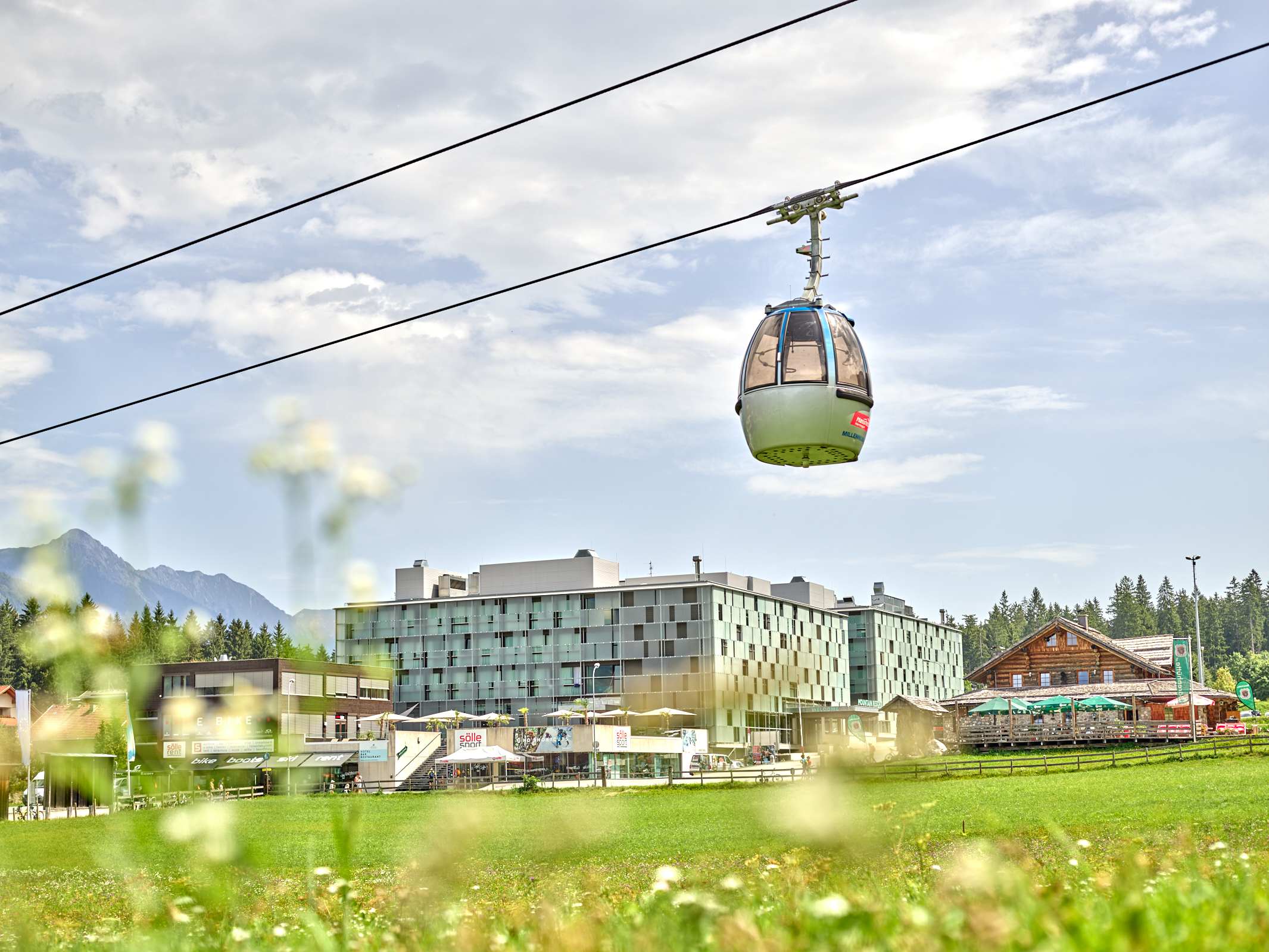 Mountainbikehotel - Außenansicht - @pedagrafie - Arena Franz Ferdinand Nassfeld