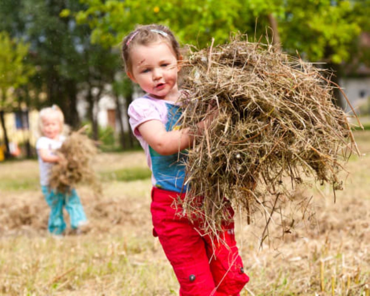 Mountainbikehotel: nawu_apartments_Bauernhof_Mithilfe - nawu apartments**** & Restaurant, die neue Leichtigkeit des Urlaubs