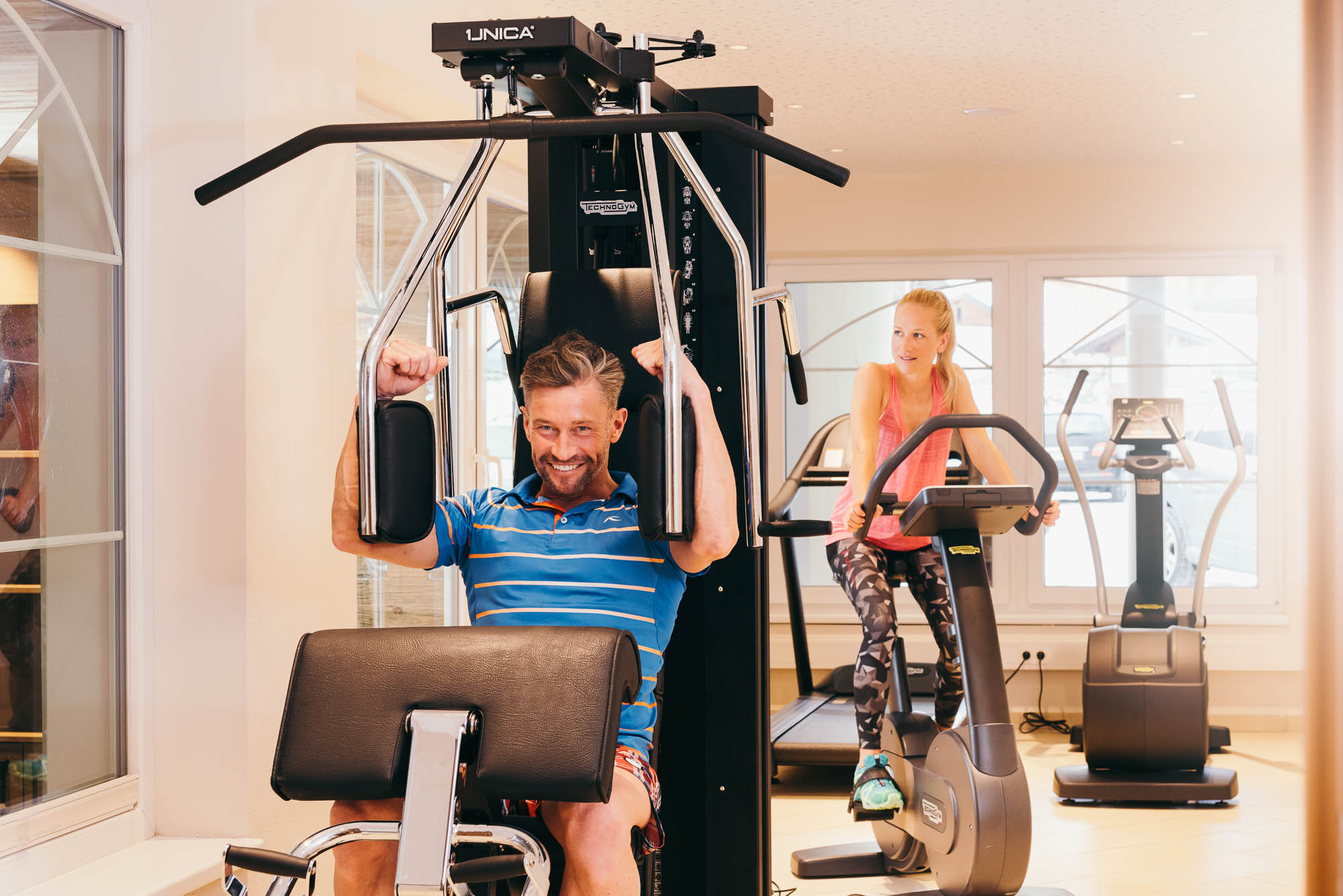 Mountainbikehotel: Kleiner aber feiner Fitnessraum mit Technogym-Fintessgeräten - Activehotel Bergkönig