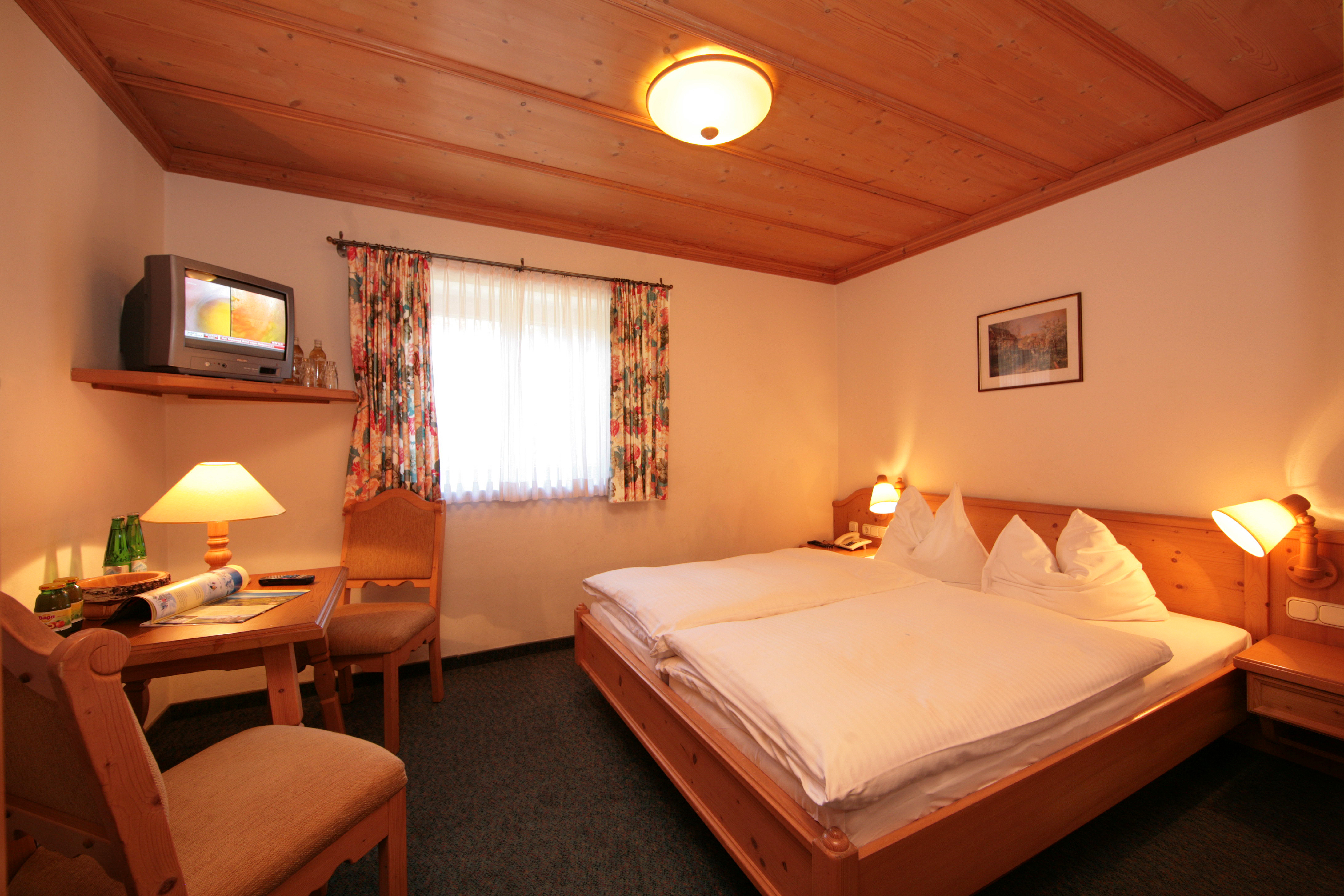 Hotel Sportcamp Woferlgut Zimmerkategorien Doppelzimmer "Kitzsteinhorn"