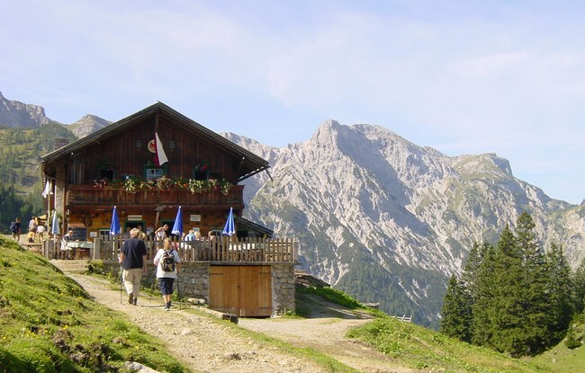 Alpenhotel Tyrol - 4* Adults Only Hotel am Achensee Touren Übersicht Bärenbadalm & Tunelweg