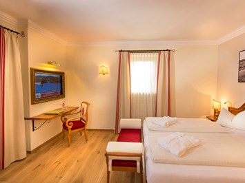 Hotel Zum Jungen Römer Zimmerkategorien Doppelzimmer mit Balkon