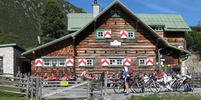 Mountainbike Urlaub - PLZ 8982 (Österreich) - Mit dem Rad auf die Südwienerhütte - Hotel Zum Jungen Römer