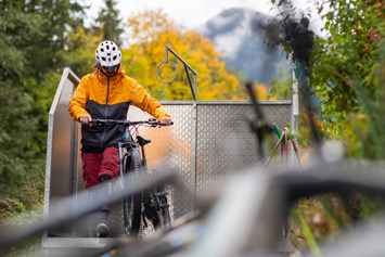 Mountainbikehotel: Bikewaschanlage - The RESI Apartments "mit Mehrwert"