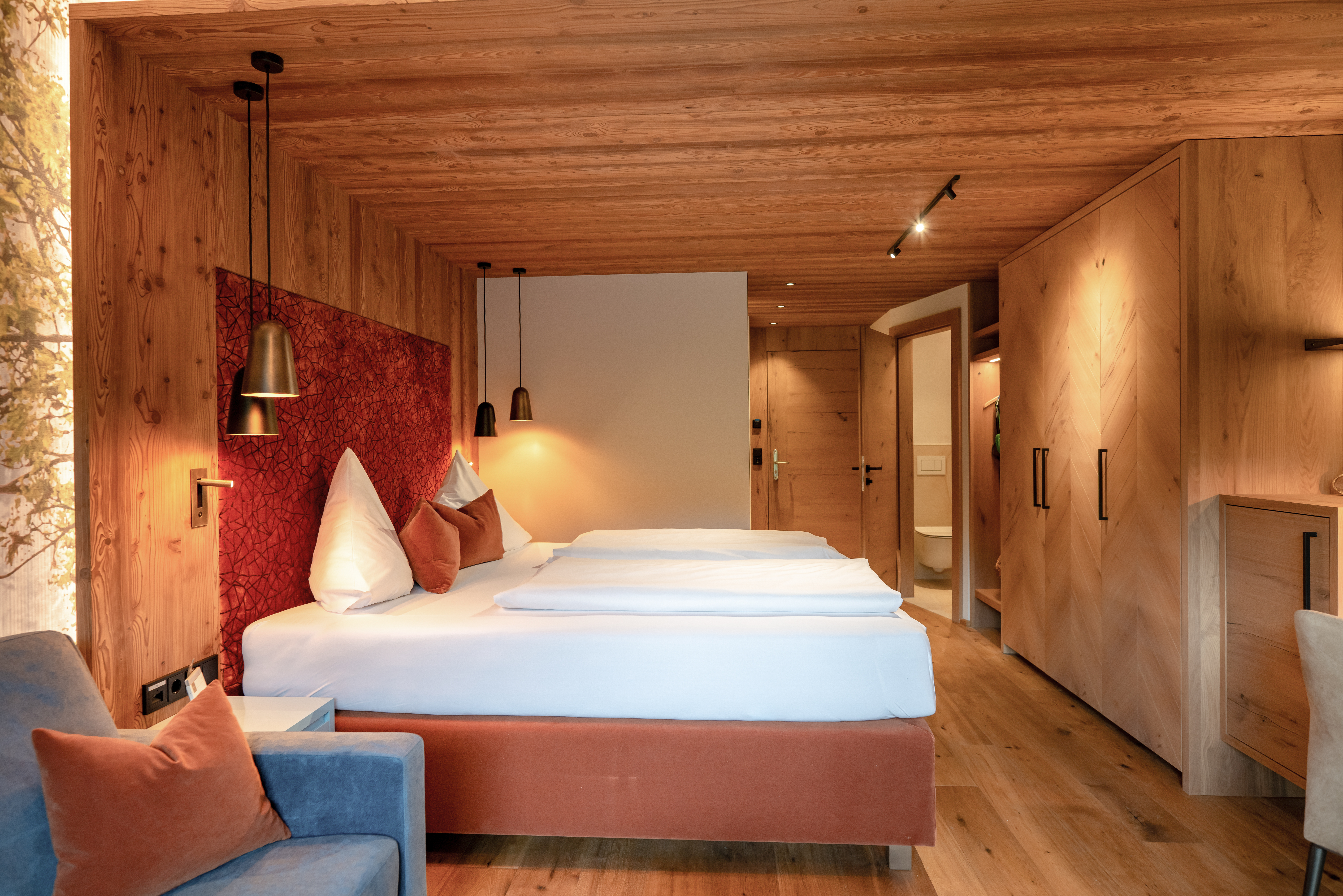 Hotel Restaurant Sonnenhof  Zimmerkategorien Junior Suite Bergzauber