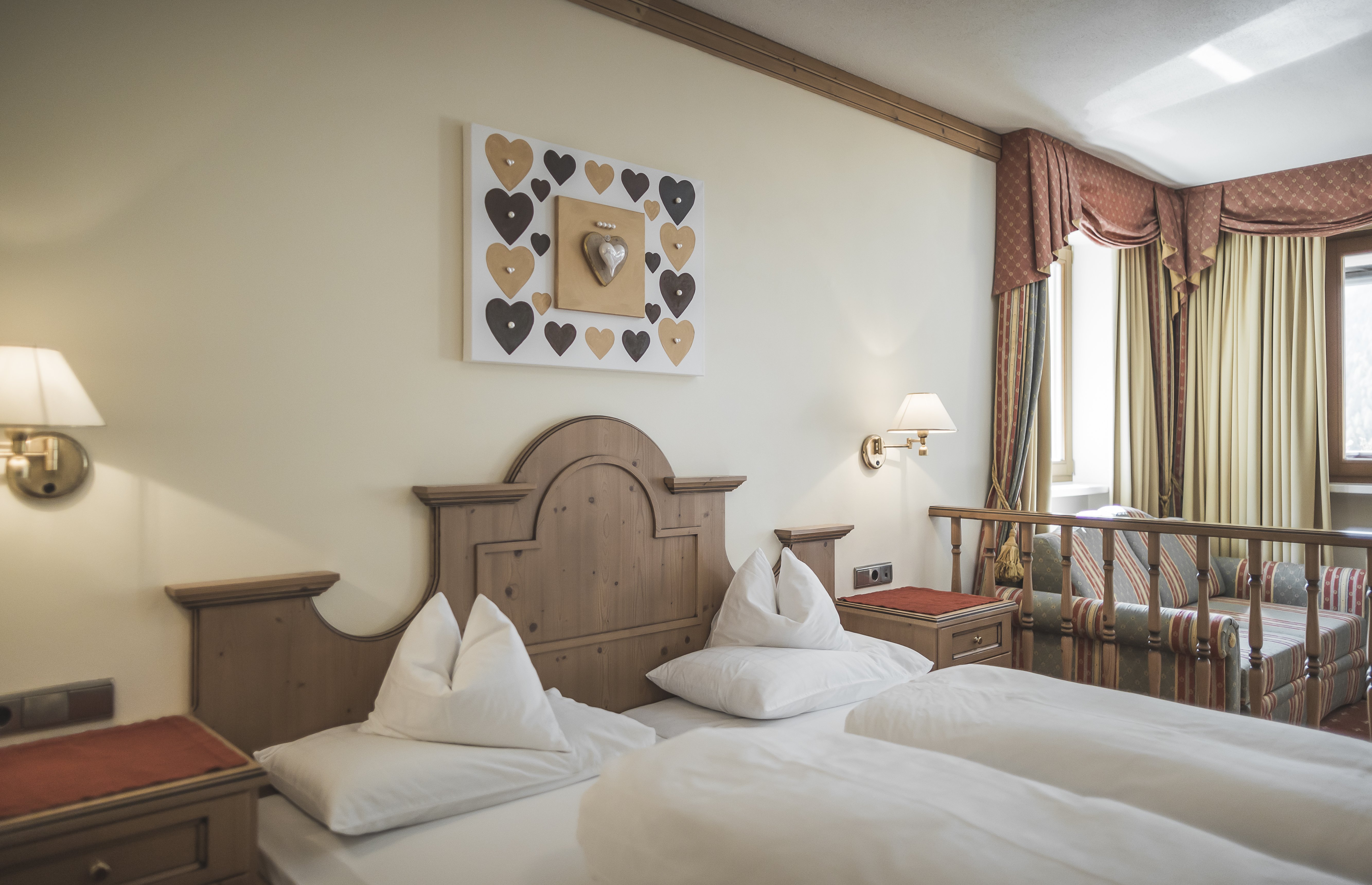 Bikehotel Alpenblick Zimmerkategorien Loggia Suite Bergkristall