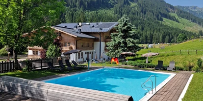 Mountainbike Urlaub - Ellmau - Pool - Familienhotel Lengauer Hof