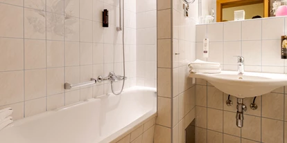 Mountainbike Urlaub - Ellmau - Badewanne - Familienhotel Lengauer Hof