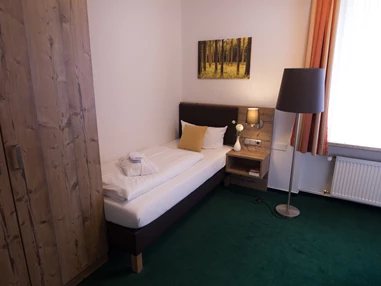 Mountainbikehotel: Einzelzimmer - BSW Erlebnishotel Festenburg