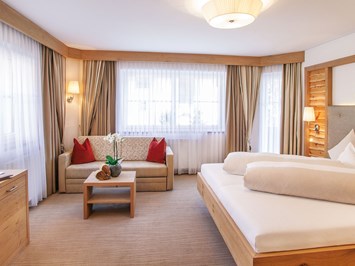 Salnerhof **** superior Lifestyle Resort Zimmerkategorien DZ Deluxe modern