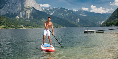 Mountainbike Urlaub - Umgebungsschwerpunkt: See - Standup Paddeln am Grundlsee - 10 Gehminuten vom Narzissendorf entfernt - Narzissendorf Zloam - Grundlsee