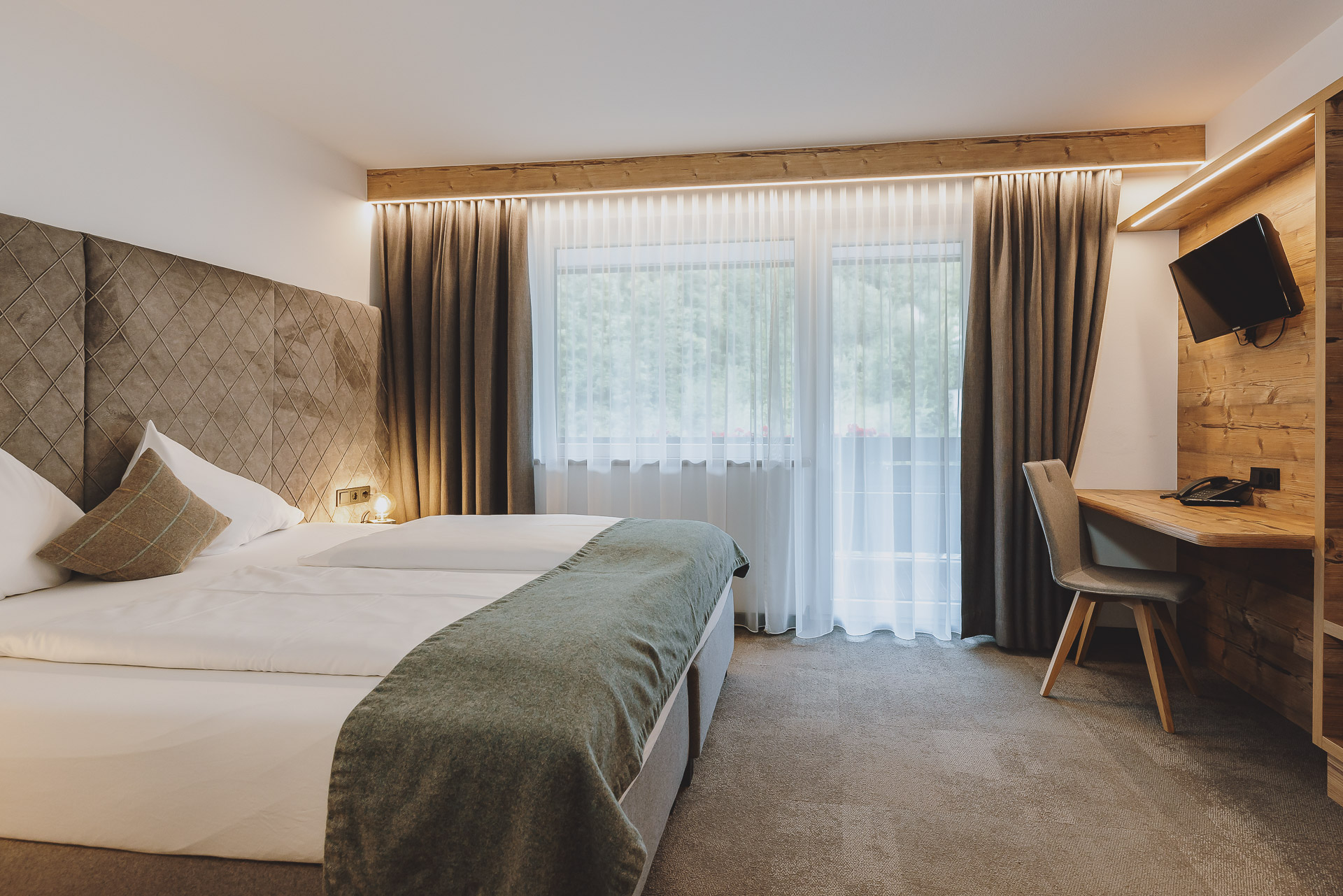 Der Gollinger Zimmerkategorien Deluxe Zimmer Reiterkogel Nordseite