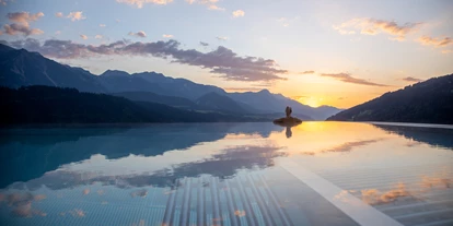 Mountainbike Urlaub - PLZ 8982 (Österreich) - Infinity Pool im Hotel Schütterhof in Schladming - Hotel Schütterhof in Schladming