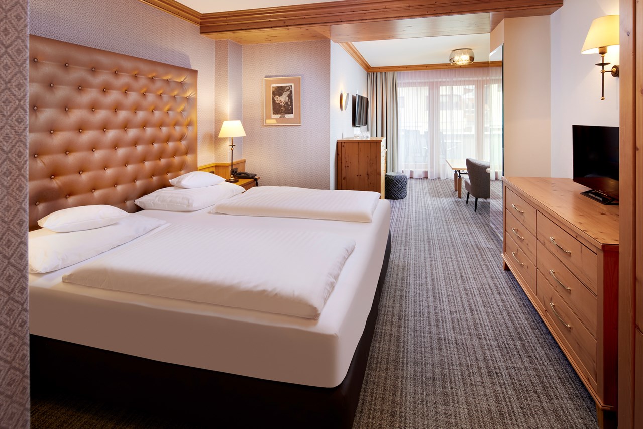 Sporthotel Ellmau Zimmerkategorien Doppelzimmer Sonnenblume 40 m²