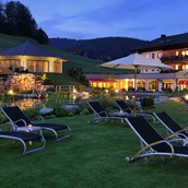 Mountainbikehotel - Hotel Engel Obertal Wellnesshotel Naturbadesee - Hotel Engel Obertal