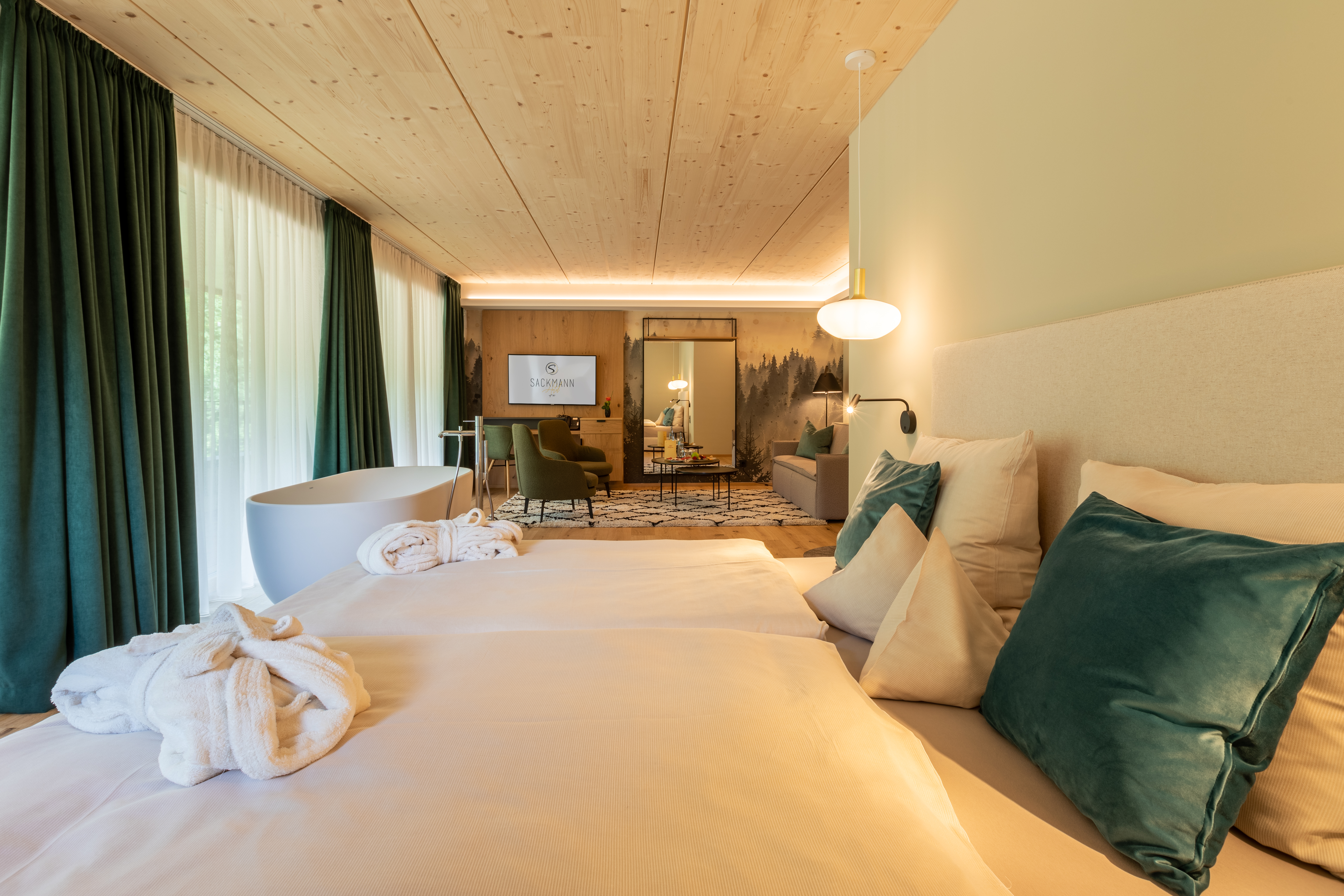 Mountainbikehotel: Juniorsuite Design Burgfels - Sackmann Genusshotel