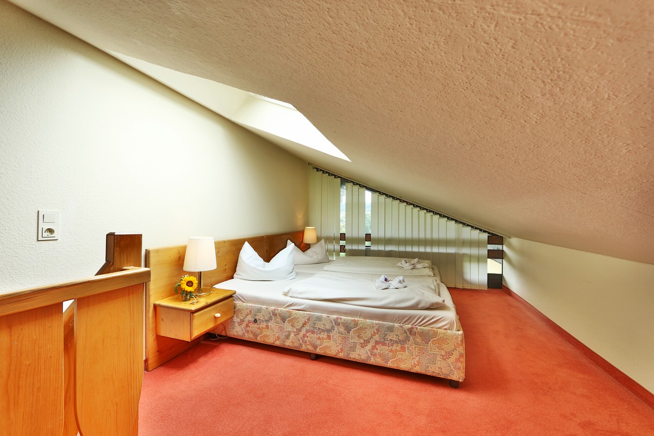 Der WOLFSHOF Zimmerkategorien Maisonette Sonnental