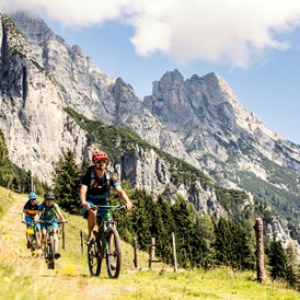 Mountainbikehotel: Biken zwischen dem schroffen Steinernen Meer, den imposanten Leoganger Steinbergen und den sanften Hügeln der Pinzgauer Grasberge - Ritzenhof 4*s Hotel und Spa am See