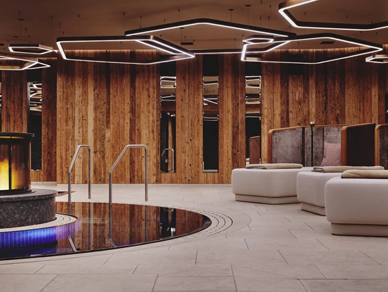 Mountainbikehotel: Wellnessbereich - Burg Hotel Oberlech