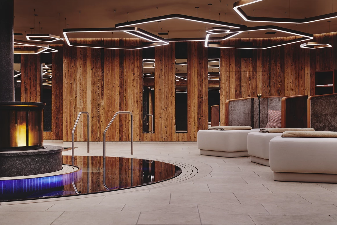 Mountainbikehotel: Wellnessbereich - Burg Hotel Oberlech