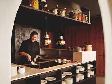 Mountainbikehotel: Live-Cooking-Station im Burg Hotel  - Burg Hotel Oberlech