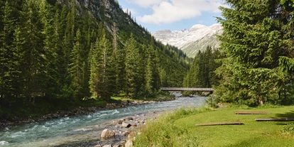 Mountainbike Urlaub - Sauna - Bad Hindelang Unterjoch - Waldschwimmbad Lech  - Burg Hotel Oberlech