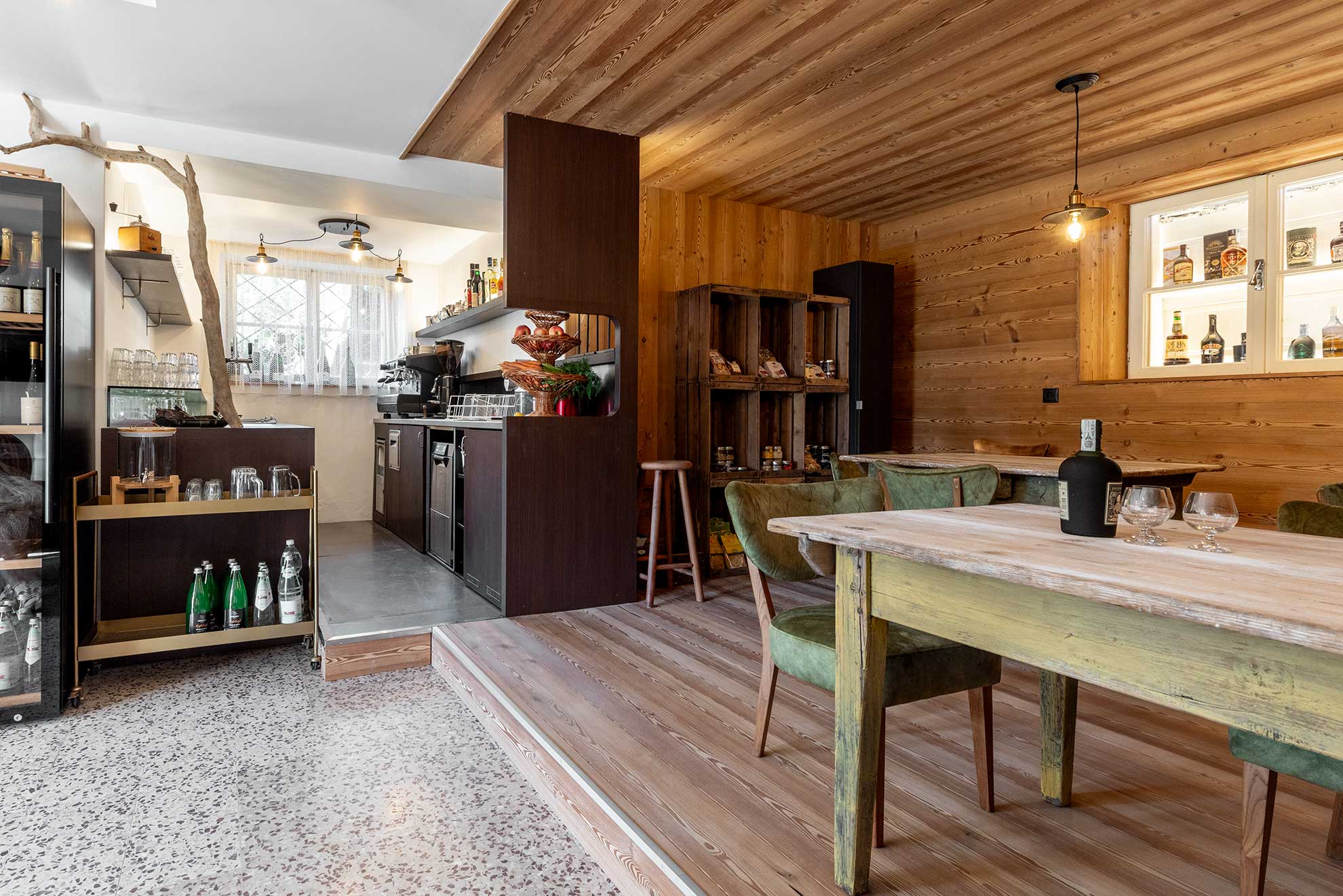 Mountainbikehotel: Lust auf einen guten Tropfen am Tresen oder ein Gespräch am behaglichen Kachelofen?  - Michlhaus nature and suites