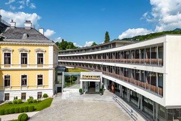 Mountainbikehotel: Hoteleingang - Villa Seilern