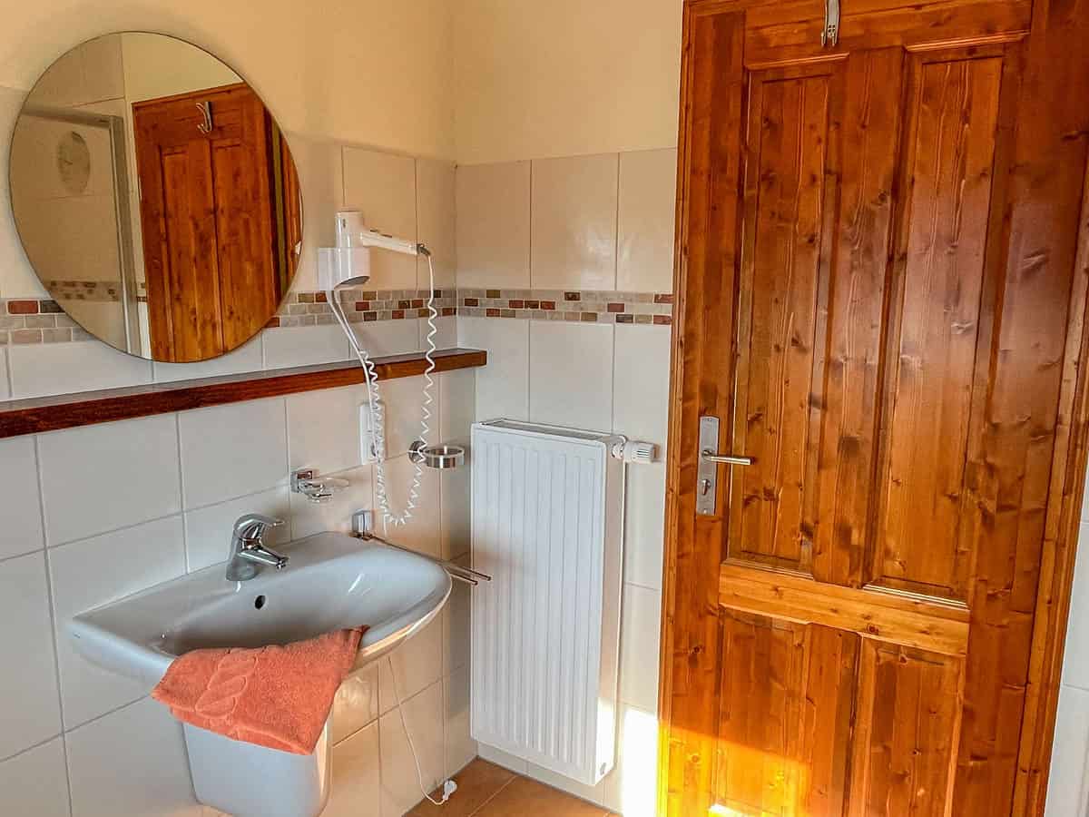 Hotel Am Eifelsteig Zimmerkategorien Ferienwohnung Feldmaus