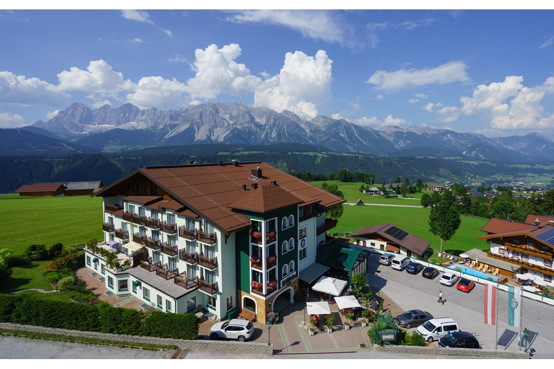 Mountainbikehotel: Hotel Waldfrieden in Rohrmoos mit herrlichem Blick zum Dachsteinmassiv - Hotel Waldfrieden