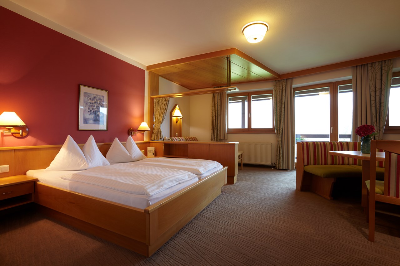 Hotel DER HECHL Zimmerkategorien Südstudio (ca 33 m²)