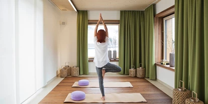 Mountainbike Urlaub - PLZ 8982 (Österreich) - Mindestens 2 x wöchentlich finden Yoga-Einheiten statt und sind im Preis inkludiert.  - Stadthotel Brunner