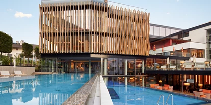Mountainbike Urlaub - Südtirol - NEU: XXXL-Wellnessbereich mit Schwimmbäder und Saunen - Lindenhof Pure Luxury & Spa DolceVita Resort