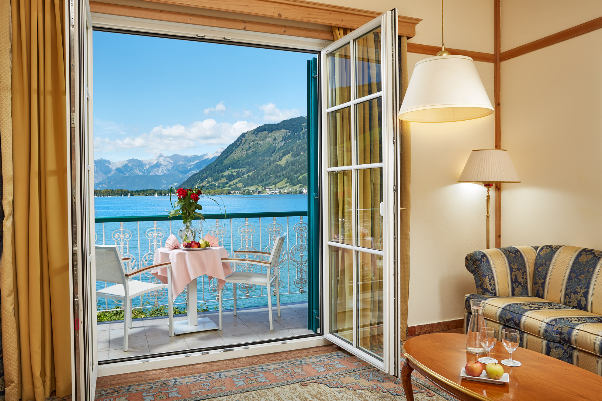 Mountainbikehotel: Ausblick Zimmerbalkon - Grand Hotel Zell Am See