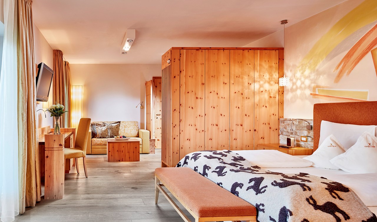 Excelsior Dolomites Life Resort Zimmerkategorien Edelsteinzimmer