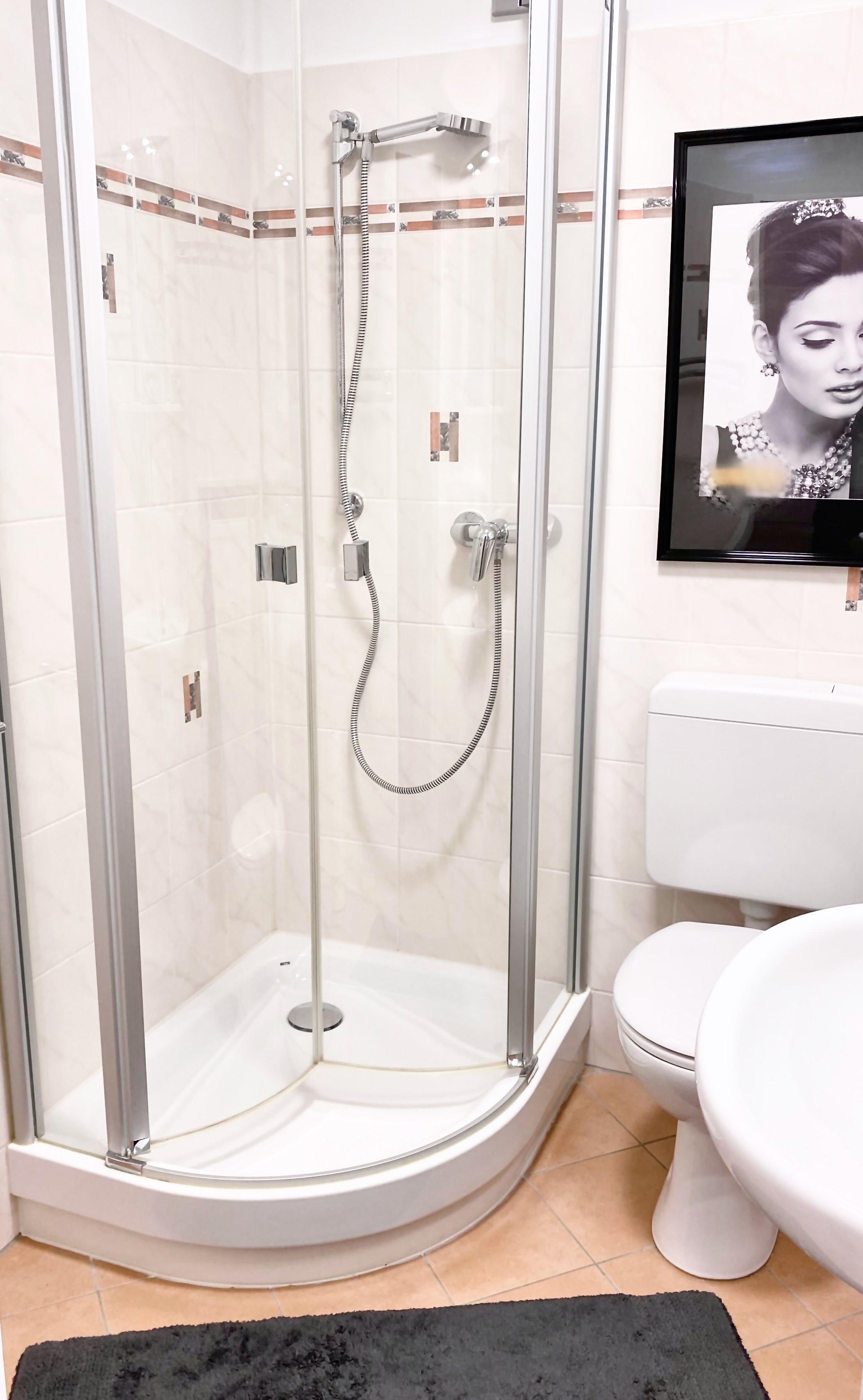 Mountainbikehotel: Das Duschbad - Schöne Aussicht